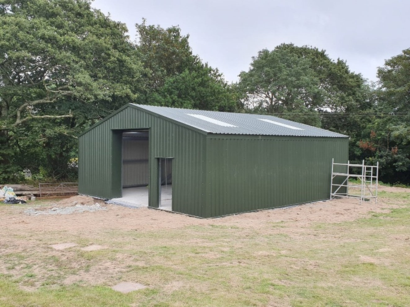 Single Garage 10 metre x 8 metre by 3 metre eaves and 3.706 metre ridge - Atlantic Steel Buildings | UK Company No. 06234005