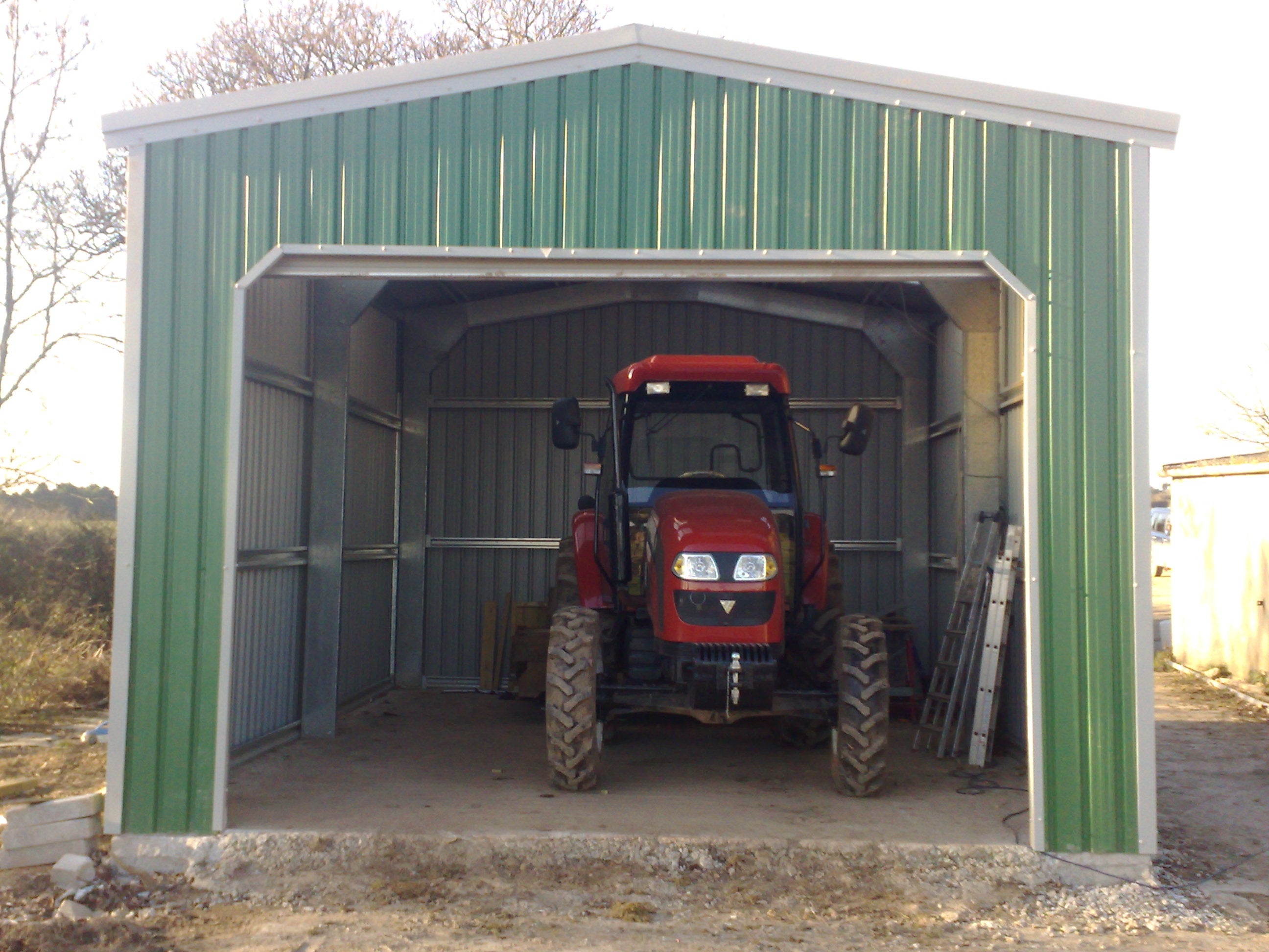 Agricultural Building / Tractor Shed 9.7m long  x 6 metre x 3m eaves 3.5m ridge